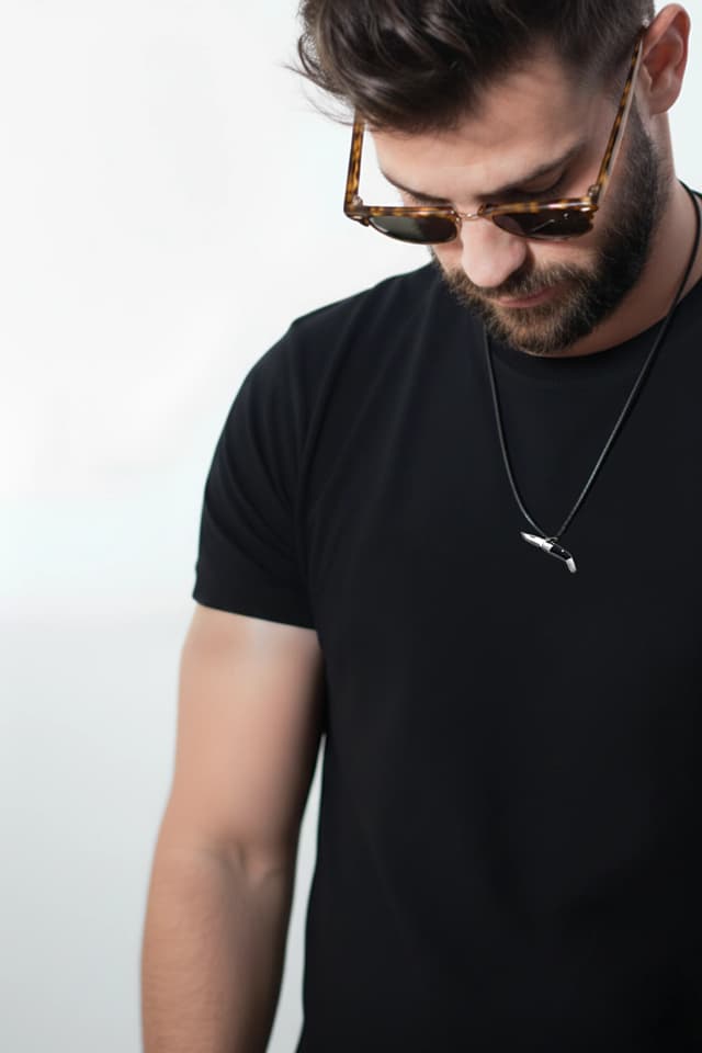 COLGANTE CUCHILLO NAVAJA JEREZANA MINI 2