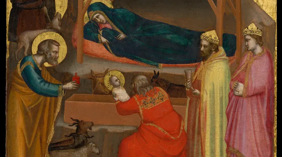Cadeau de Noël en bijou : quoi offrir, quand commander et d'où vient la coutume