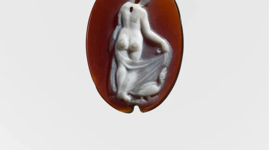 Aphrodite (Venus) in Jewelry: Goddess of Love, Beauty and Attraction