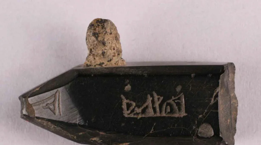 Bijoux à calligraphie arabe : l'écriture liée et le prénom en arabe