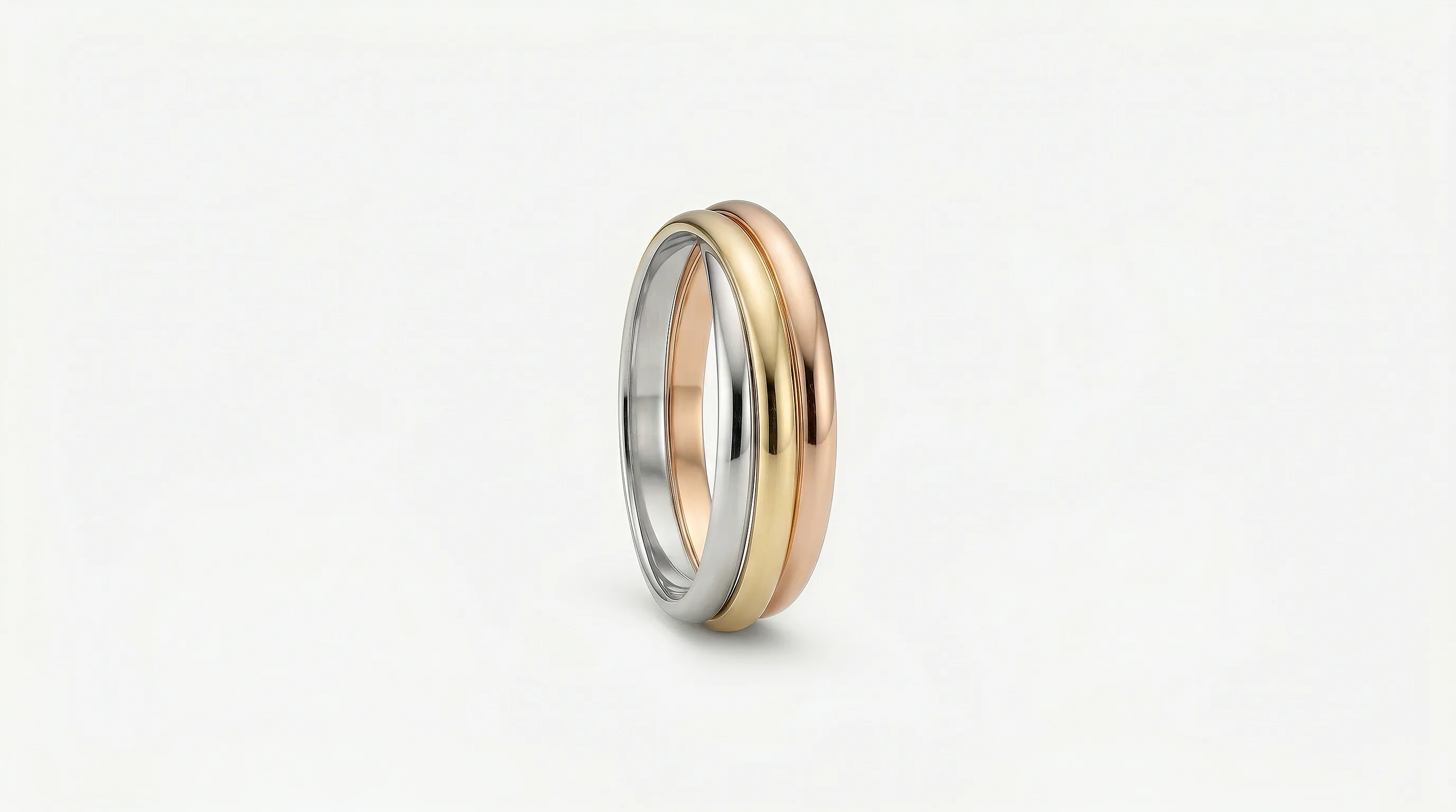 Биметаллические украшения: гид по двух- и трёхцветным изделиям