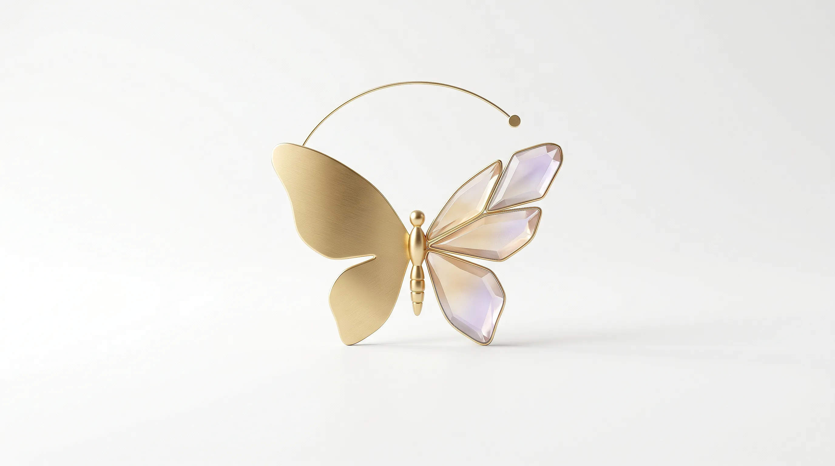 Бабочка в украшениях: значение символа трансформации