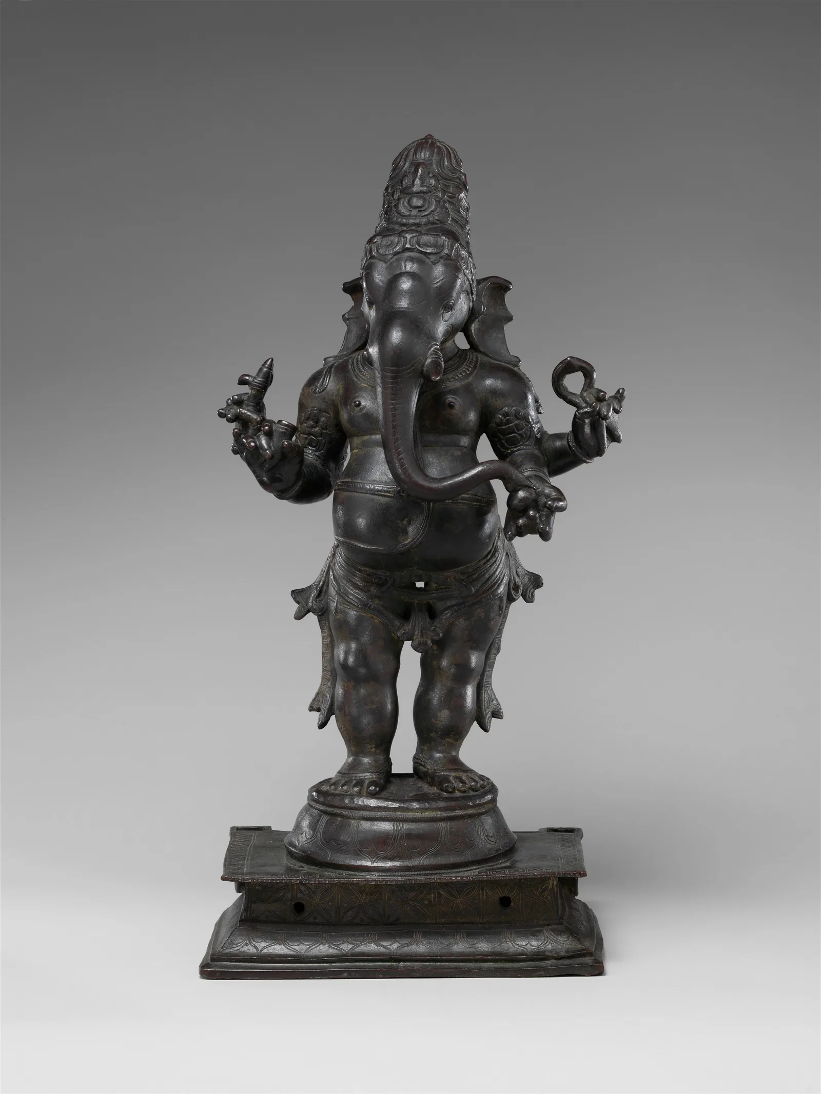 Bronzefigur des Ganesha mit Elefantenkopf, Südindien, Tamil Nadu, 12. Jahrhundert