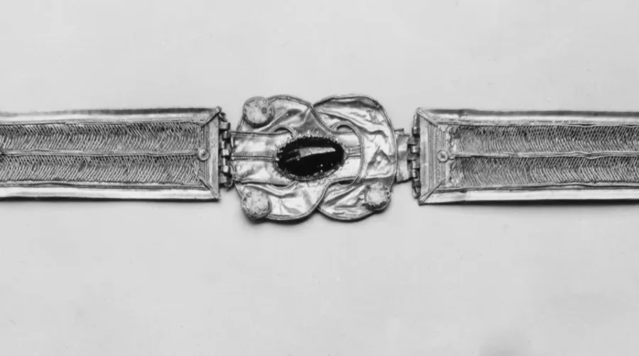 Le nœud d'Hercule et Héraclès dans les bijoux : le nœud antique du mariage et sa signification