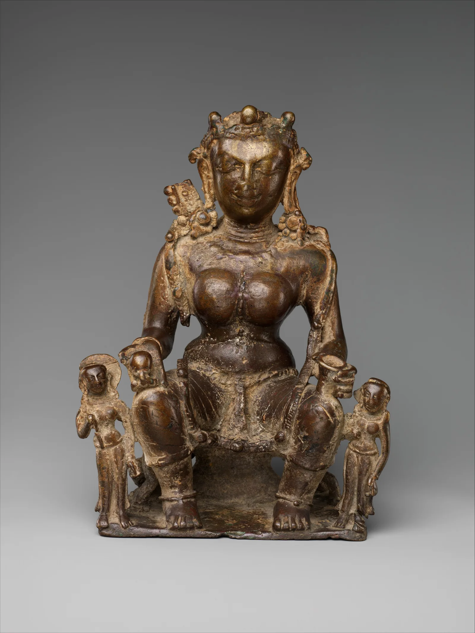 Figura in bronzo di Lakshmi, dea dell'abbondanza, India, VII secolo