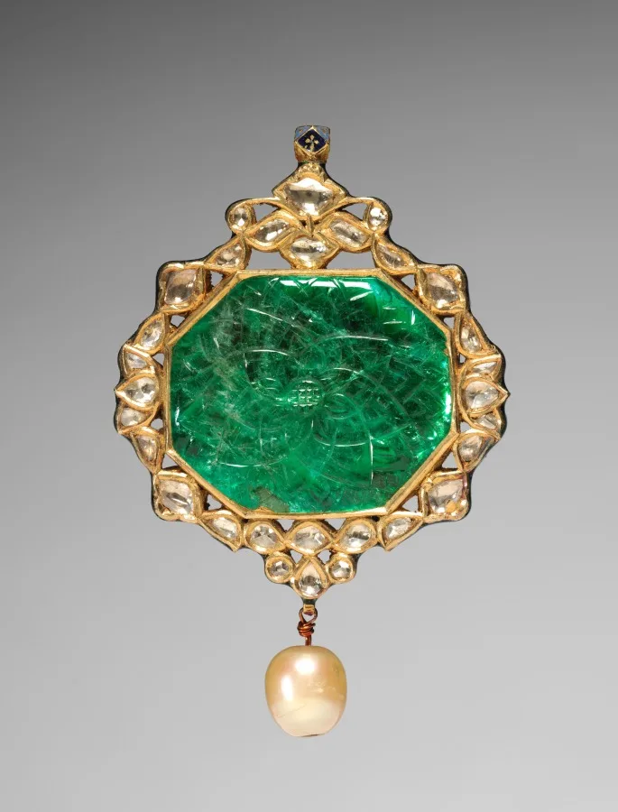 Antique pendant with a lotus motif