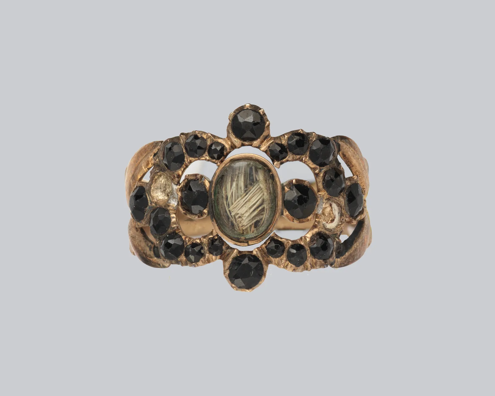Mourning ring, 1848: gold, jet and a lock of hair under glass