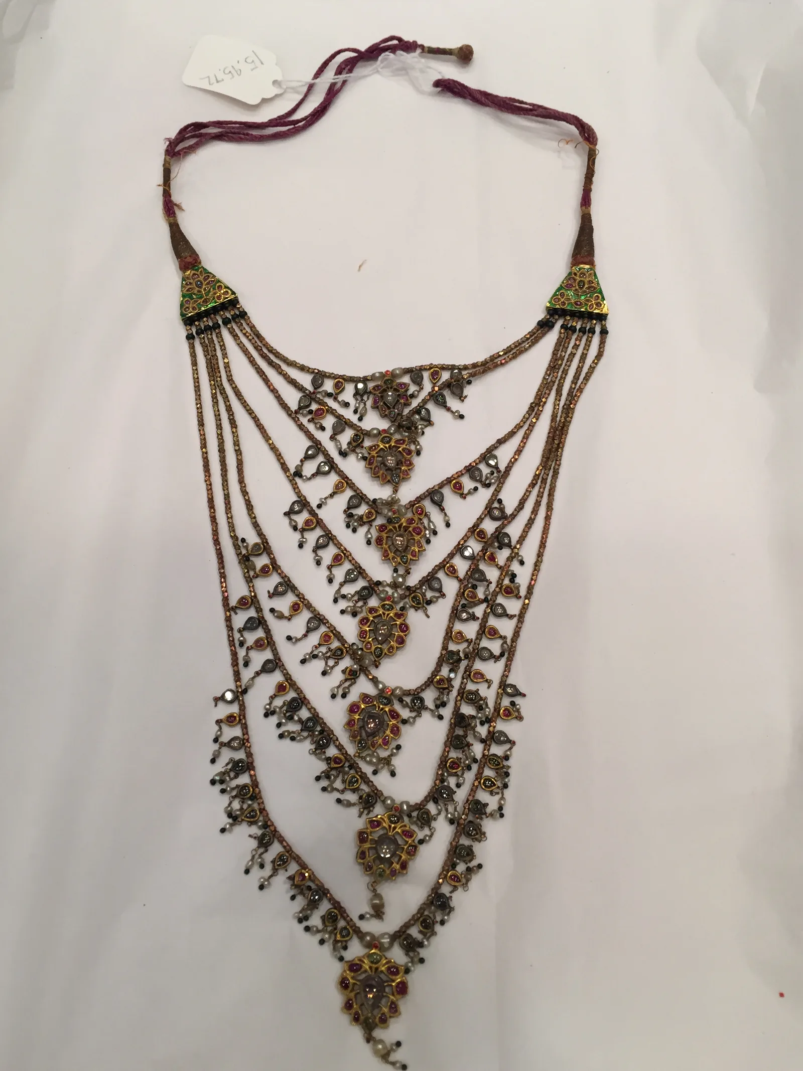 Collana a più fili di perle e grani, XVIII secolo