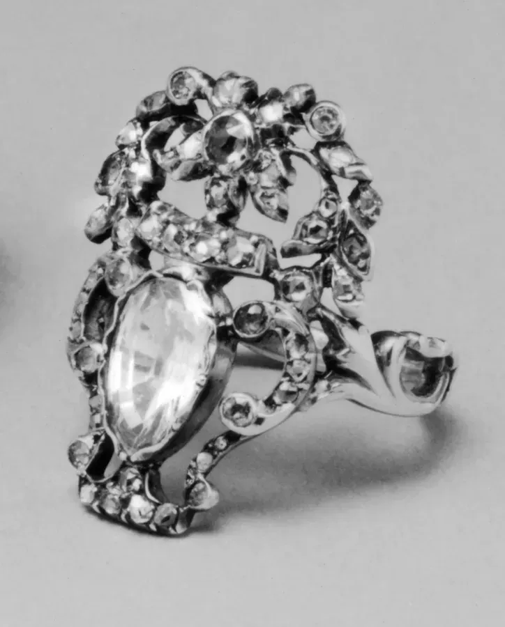Franzosischer Ring vom Ende des 18. Jahrhunderts mit Giardinetti-Blumenkorb