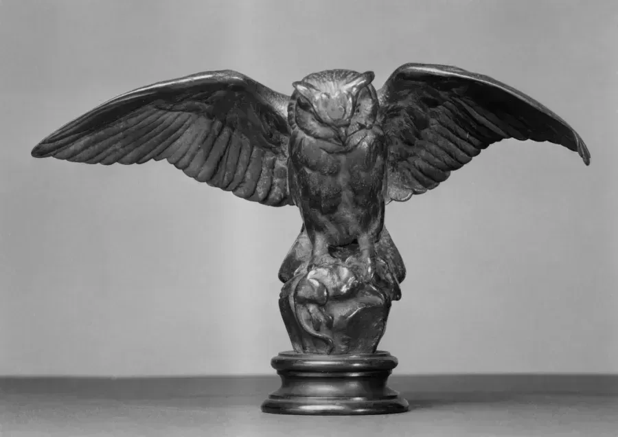 Bronzestatuette einer Eule mit Maus von Antoine-Louis Barye, um 1820 - 1875
